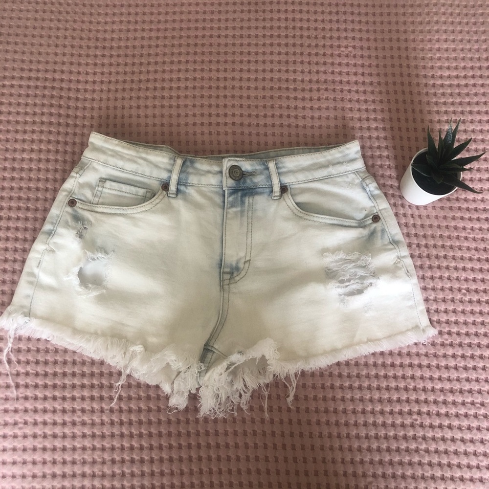 Hi waisted shorts